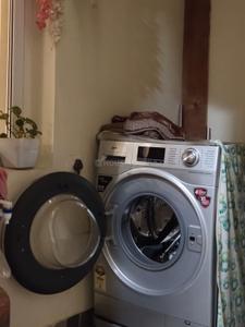 Image of 2050 Sq.ft 4 BHK Apartment / Flat for rent in Gomti Nagar Extension, Lucknow for Rs. 45000