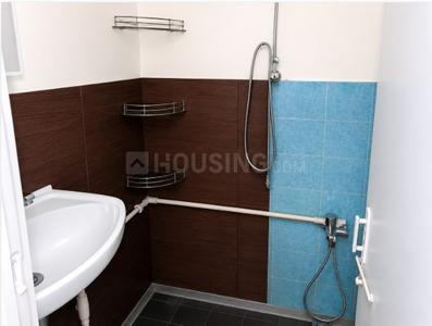 Bathroom Image of 1250 Sq.ft 2 BHK Builder Floor for rent in Dhakuria Kolkata for Rs. 20000