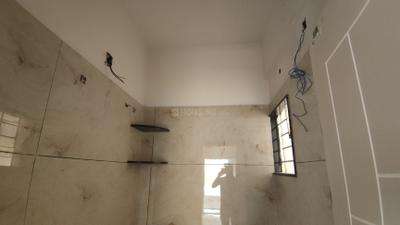 Bathroom Image of 610 Sq.ft 1 BHK Builder Floor for rent in Singasandra Bengaluru for Rs. 25000