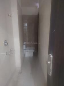 Bathroom Image of 525 Sq.ft 2 BHK Builder Floor for sale in Shahdara New Delhi for Rs. 4000000