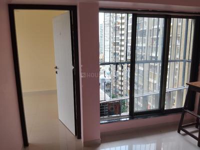 Bedroom Image of 576 Sq.ft 1 BHK Apartment / Flat for rent in Chandak Nischay, Dahisar East Mumbai for Rs. 30000
