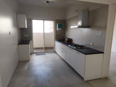 Kitchen Image of 1800 Sq.ft 3 BHK Apartment / Flat for rent in Undri Pune for Rs. 45000