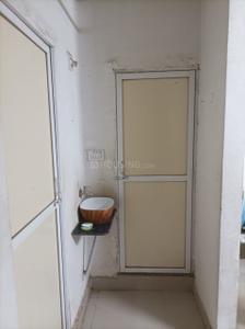 Bathroom Image of 1000 Sq.ft 1 BHK Apartment / Flat for rent in Bapu nagar Vadodara for Rs. 11000