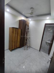 Bedroom Image of 900 Sq.ft 3 BHK Apartment / Flat for sale in Shalimar Apartments, Masjid Moth Village New Delhi for Rs. 5700000