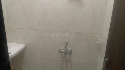 Bathroom Image of 680 Sq.ft 1 BHK Apartment / Flat for rent in Sangeeta Bagdi Sapna Sangeeta Residency, Musakhedi Indore for Rs. 12000