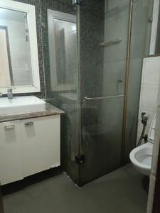 Image of 2400 Sq.ft 4 BHK Apartment / Flat for sale in Bathal apartment, Patparganj, New Delhi for Rs. 34000000