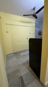 Kitchen Image of 575 Sq.ft 1 BHK Apartment / Flat for rent in Aarti Awashkar Complex, Kandivali West Mumbai for Rs. 29000
