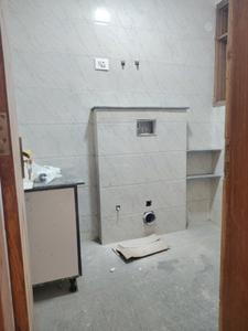 Common Bathroom Image of 800 Sq.ft 2 BHK Apartment / Flat for rent in Chhattarpur New Delhi for Rs. 24000