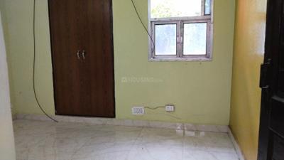 Bedroom Image of 700 Sq.ft 1 BHK Apartment / Flat for rent in Patparganj New Delhi for Rs. 24000