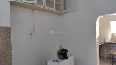 Living Room Image of 750 Sq.ft 2 BHK Apartment / Flat for sale in Golf Green Kolkata for Rs. 3350000