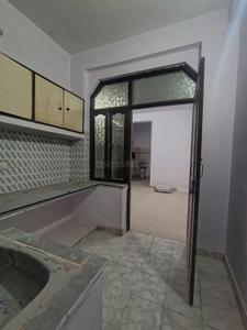 Kitchen Image of 1400 Sq.ft 2 BHK Builder Floor for rent in Chowk Lucknow for Rs. 15000