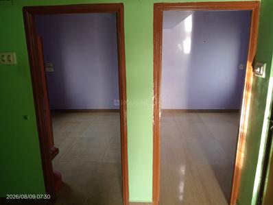 Hall Image of 1000 Sq.ft 3 BHK Duplex for rent in Mutaga Belagavi for Rs. 15000