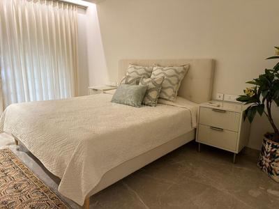 Bedroom Image of 8500 Sq.ft 5 BHK Duplex for sale in West End New Delhi for Rs. 450000000