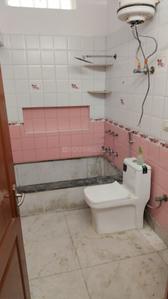 Bathroom Image of 900 Sq.ft 1 BHK Independent House for rent in Sector 21C Faridabad for Rs. 20500