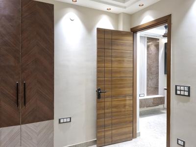 Bedroom Image of 812 Sq.ft 3 BHK Apartment / Flat for sale in Dwarka Mor New Delhi for Rs. 5350000