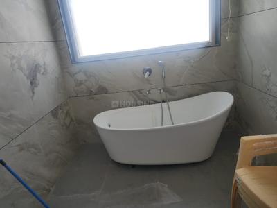 Bathroom Image of 2400 Sq.ft 3 BHK Independent House for rent in Om Lal Ji Veda Homes, Sanwer Road Industrial Area Indore for Rs. 60000
