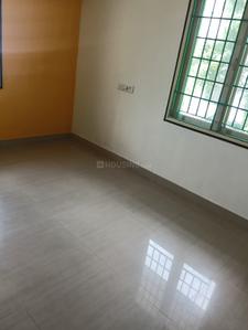 Bedroom Image of 1750 Sq.ft 3 BHK Apartment / Flat for rent in Nungambakkam Chennai for Rs. 50000