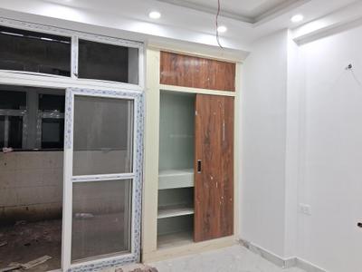 Bedroom Image of 1000 Sq.ft 2 BHK Apartment / Flat for sale in Sector 72 Noida for Rs. 4000000