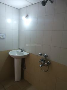 Bathroom Image of 550 Sq.ft 1 BHK Apartment / Flat for rent in Axis Sinopia, Arakere Bengaluru for Rs. 14000