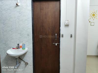 Bathroom Image of 473 Sq.ft 1 BHK Apartment / Flat for rent in Dream Shelter, Medage Nagar Nashik for Rs. 8500