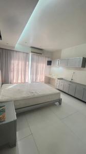 Bedroom Image of 2400 Sq.ft 4 BHK Apartment / Flat for rent in Sumer Trinity Towers, Prabhadevi Mumbai for Rs. 500000