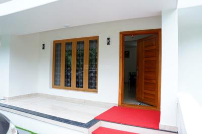 Balcony Image of 3200 Sq.ft 3 BHK Independent House for sale in Cheranalloor Kochi for Rs. 27500000