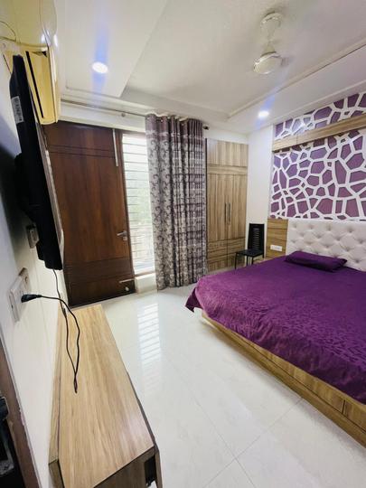 Tajganj Bedroom 1
