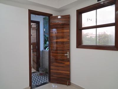 Bedroom Image of 1750 Sq.ft 4 BHK Apartment / Flat for sale in JMD Siddhi Vinayak, Sector 73 Noida for Rs. 8300000