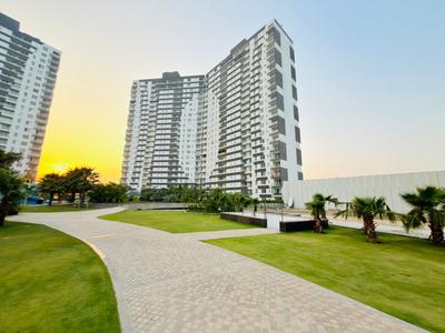 Image of 1850 Sq.ft 3 BHK Apartment / Flat for sale in Omaxe The Lake, New Chandigarh, Chandigarh for Rs. 17000000