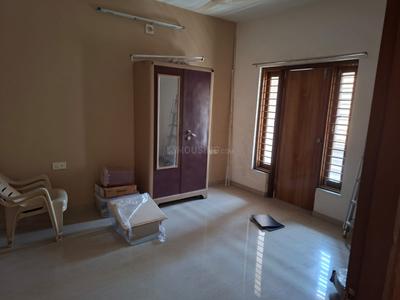 Bedroom Image of 1100 Sq.ft 3 BHK Villa for rent in Manjalpur Vadodara for Rs. 26000
