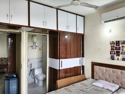 Bedroom Image of 850 Sq.ft 2 BHK Apartment / Flat for sale in Pyramid Urban Homes II Extension by Pyramid Infratech Private Limited, Sector 70A Gurgaon for Rs. 7000000