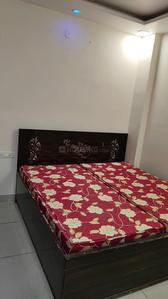 Bedroom Image of 600 Sq.ft 2 BHK Builder Floor for rent in Sector 6 Rohini New Delhi for Rs. 26000