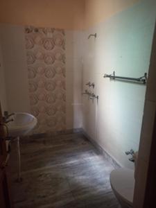 Bathroom Image of 792 Sq.ft 4 BHK Independent House for sale in Sector 127 Mohali for Rs. 6000000