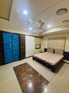 Bedroom Image of 4000 Sq.ft 4.5 BHK Villa for rent in Thaltej Ahmedabad for Rs. 120000
