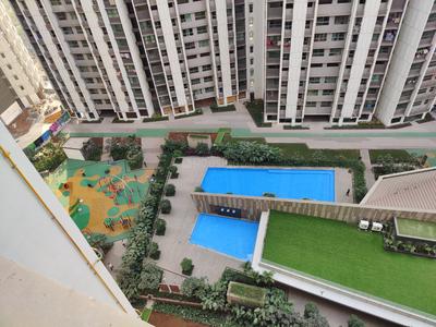 Balcony Image of 700 Sq.ft 2 BHK Apartment / Flat for sale in Kalpataru Immensa, Thane West Thane for Rs. 14000000