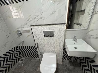 Bathroom Image of 1820 Sq.ft 3 BHK Apartment / Flat for rent in Horamavu Bengaluru for Rs. 50000