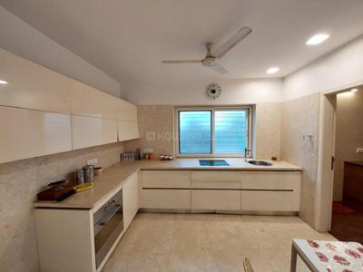 Kitchen Image of 3516 Sq.ft 3 BHK Villa for sale in Vridhi BBCL Allubrise, Kottivakkam Chennai for Rs. 78000000