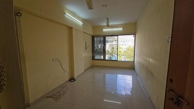Living Room Image of 500 Sq.ft 1 BHK Apartment / Flat for sale in Dahisar West Mumbai for Rs. 9500000