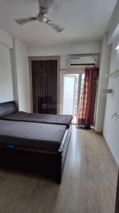 Bedroom Image of 1310 Sq.ft 2.5 BHK Apartment / Flat for sale in Panchsheel Pratishtha, Sector 75 Noida for Rs. 16400000