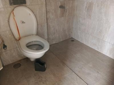 Common Bathroom Image of 1283 Sq.ft 2 BHK Apartment / Flat for rent in Experion The Heartsong, Sector 108 Gurgaon for Rs. 30000