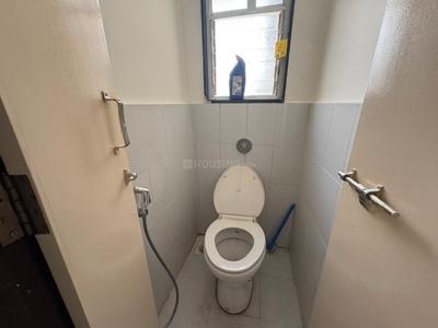 Bathroom Image of 700 Sq.ft 1 BHK Apartment / Flat for rent in Sancheti Belcastel, Mundhwa Pune for Rs. 26500