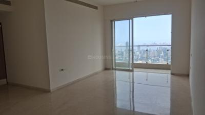 Living Room Image of 1850 Sq.ft 3 BHK Apartment / Flat for sale in L And T Crescent Bay, Parel Mumbai for Rs. 110000000