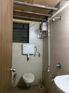 Common Bathroom Image of 850 Sq.ft 2 BHK Apartment / Flat for sale in Raunak City Sector IV D10, Kalyan West Kalyan for Rs. 5755000