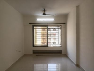 Living Room Image of 600 Sq.ft 2 BHK Apartment / Flat for sale in Shikara Heights, Sion Mumbai for Rs. 18500000