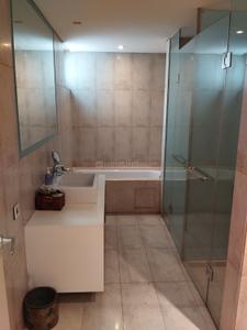 Bathroom Image of 4800 Sq.ft 4.5 BHK Apartment / Flat for sale in Panchshil Casa 9, Baner Pune for Rs. 85000000
