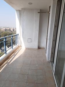 Balcony Image of 1712 Sq.ft 4 BHK Apartment / Flat for rent in Great Value Sharanam, Sector 107 Noida for Rs. 55000