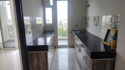 Kitchen Image of 950 Sq.ft 3 BHK Apartment / Flat for sale in Signature Global The Roselia, Sector 95A Gurgaon for Rs. 8000000