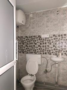 Bedroom Image of 550 Sq.ft 1 RK Apartment / Flat for rent in Kamla Nagar New Delhi for Rs. 21000