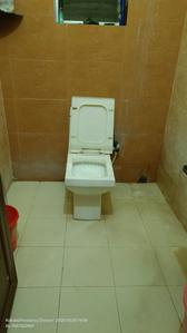 Bathroom Image of 1250 Sq.ft 3 BHK Apartment / Flat for sale in Tollygunge Kolkata for Rs. 7500000
