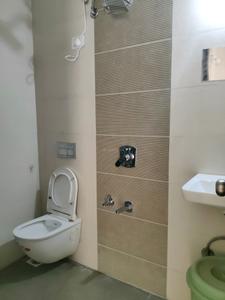 Common Bathroom Image of 920 Sq.ft 2 BHK Apartment / Flat for rent in Kasarvadavali Thane for Rs. 28000